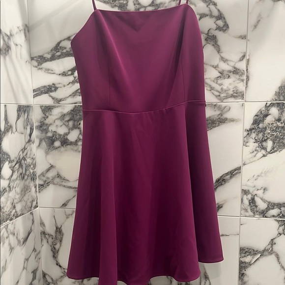 Alice + Olivia Dresses & Skirts - Alice & Olivia Glinda Dress
